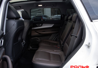 Подержанный автомобиль Chery Tiggo 8 Pro 2021 года (6 фото)