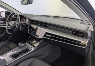 Подержанный автомобиль Audi A6 Sedan 2019 года (22 фото)