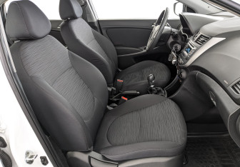 Подержанный автомобиль Hyundai Solaris Sedan 2016 года (23 фото)