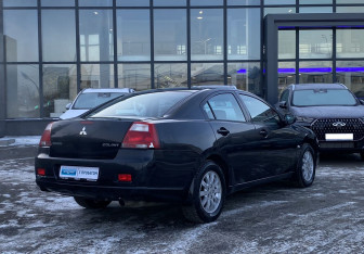 Подержанный автомобиль Mitsubishi Galant Sedan 2007 года (5 фото)