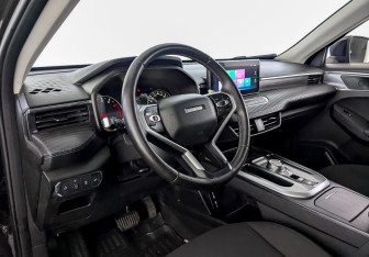 Подержанный автомобиль Haval Jolion 2023 года (16 фото)