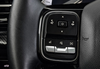 Подержанный автомобиль Haval H3 2024 года (29 фото)