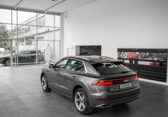Новый Audi Q8 2025 (11 фото)
