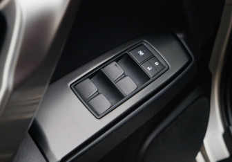 Подержанный автомобиль Lexus GX 2022 года (21 фото)