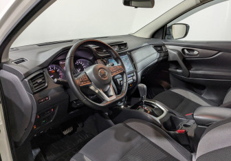 Подержанный автомобиль Nissan Qashqai 2019 года (27 фото)
