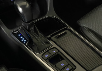 Подержанный автомобиль Hyundai Sonata 2018 года (16 фото)