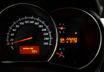 Подержанный автомобиль Nissan Murano Suv 2010 года (17 фото)