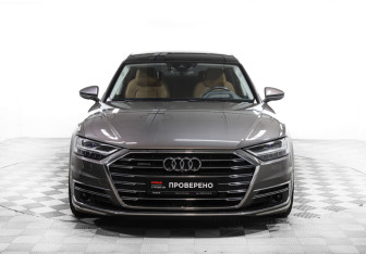 Подержанный автомобиль Audi A8 2019 года (2 фото)