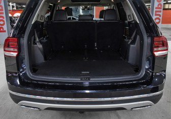 Подержанный автомобиль Volkswagen Teramont 2019 года (11 фото)