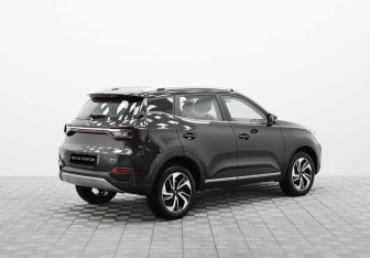 Подержанный автомобиль Kaiyi X3 2024 года (4 фото)