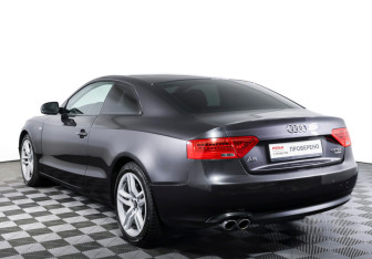 Подержанный автомобиль Audi A5 Coupe 2013 года (7 фото)