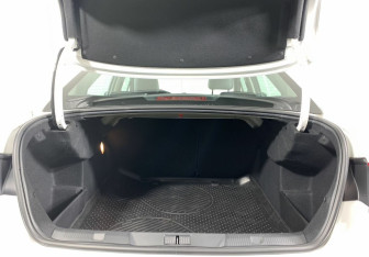 Подержанный автомобиль Citroen C4 Sedan 2020 года (15 фото)