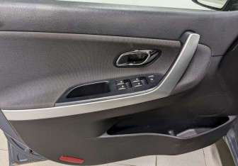 Подержанный автомобиль Kia Ceed Wagon 2013 года (11 фото)