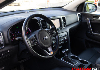 Подержанный автомобиль Kia Sportage 2017 года (10 фото)