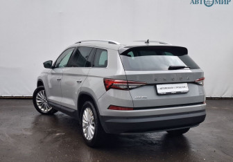 Подержанный автомобиль Skoda Kodiaq 2025 года (7 фото)