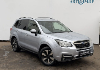 Подержанный автомобиль Subaru Forester Suv 2017 года (3 фото)