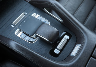 Подержанный автомобиль Mercedes-Benz GLE 2019 года (14 фото)