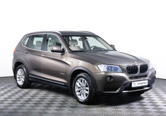Подержанный автомобиль BMW X3 2012 года (3 фото)
