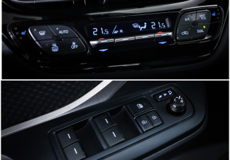 Подержанный автомобиль Toyota C-HR 2020 года (18 фото)