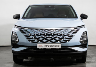 Подержанный автомобиль Omoda C5 2023 года (2 фото)