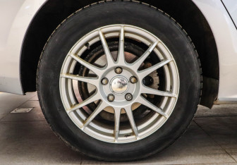 Подержанный автомобиль Volkswagen Jetta Sedan 2013 года (23 фото)