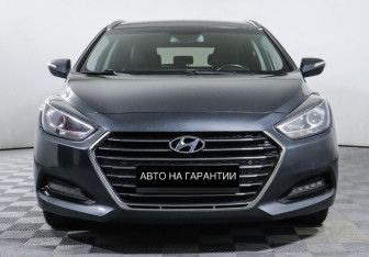 Подержанный автомобиль Hyundai i40 Wagon 2016 года (2 фото)