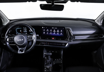Подержанный автомобиль Kia Sportage 2022 года (17 фото)