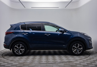 Подержанный автомобиль Kia Sportage 2021 года (6 фото)