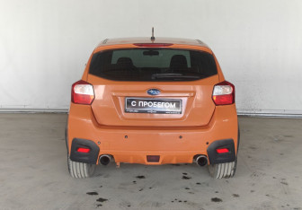 Подержанный автомобиль Subaru XV 2012 года (5 фото)