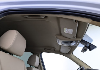 Подержанный автомобиль BMW X3 2015 года (23 фото)