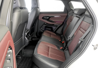 Подержанный автомобиль Land Rover Range Rover Evoque 2021 года (12 фото)