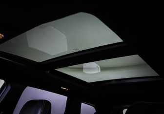 Подержанный автомобиль Jeep Grand Cherokee 2014 года (19 фото)