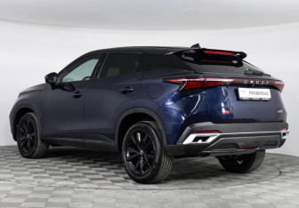 Подержанный автомобиль Omoda C5 2024 года (7 фото)