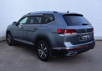 Подержанный автомобиль Volkswagen Teramont 2021 года (6 фото)