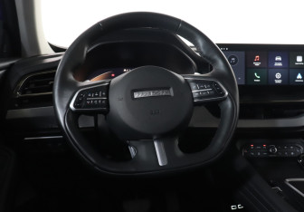 Подержанный автомобиль Haval F7x 2024 года (19 фото)