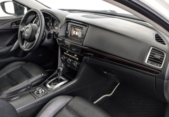 Подержанный автомобиль Mazda 6 Sedan 2013 года (13 фото)