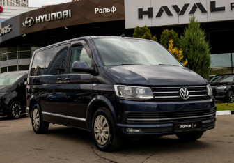 Подержанный автомобиль Volkswagen Caravelle 2019 года (2 фото)