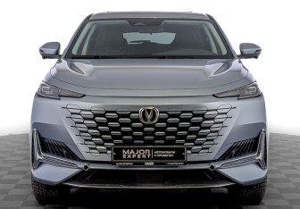 Подержанный автомобиль Changan UNI-K 2024 года (2 фото)