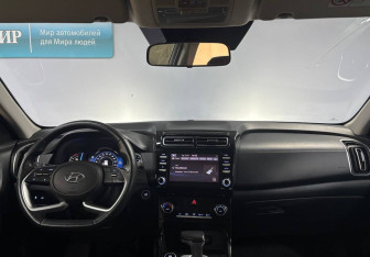 Подержанный автомобиль Hyundai Creta 2021 года (12 фото)