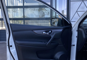 Подержанный автомобиль Nissan Qashqai 2019 года (16 фото)