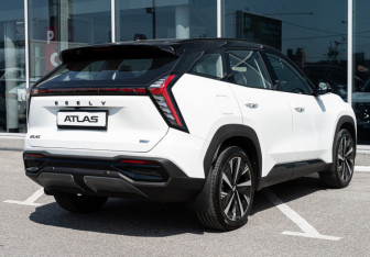 Новый Geely Atlas 2026 (12 фото)