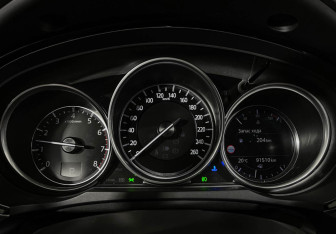 Подержанный автомобиль Mazda CX-9 2021 года (11 фото)