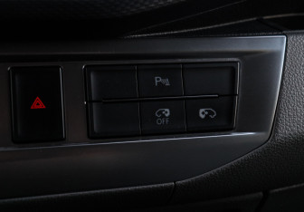 Подержанный автомобиль Volkswagen Caravelle 2021 года (18 фото)