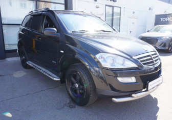 Подержанный автомобиль SsangYong Kyron 2014 года (3 фото)