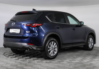 Подержанный автомобиль Mazda CX-5 2023 года (5 фото)