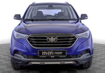 Подержанный автомобиль FAW Besturn X40 2021 года (2 фото)