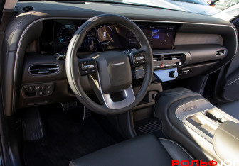 Подержанный автомобиль Hyundai Palisade 2025 года (19 фото)