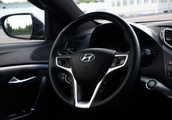 Подержанный автомобиль Hyundai i40 Wagon 2014 года (17 фото)