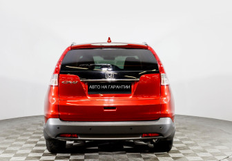 Подержанный автомобиль Honda CR-V 2014 года (4 фото)