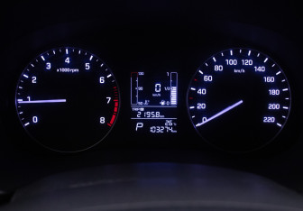 Подержанный автомобиль Hyundai Creta 2017 года (12 фото)